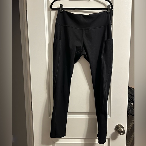 Black toreel leggings with pockets - Picture 1 of 3